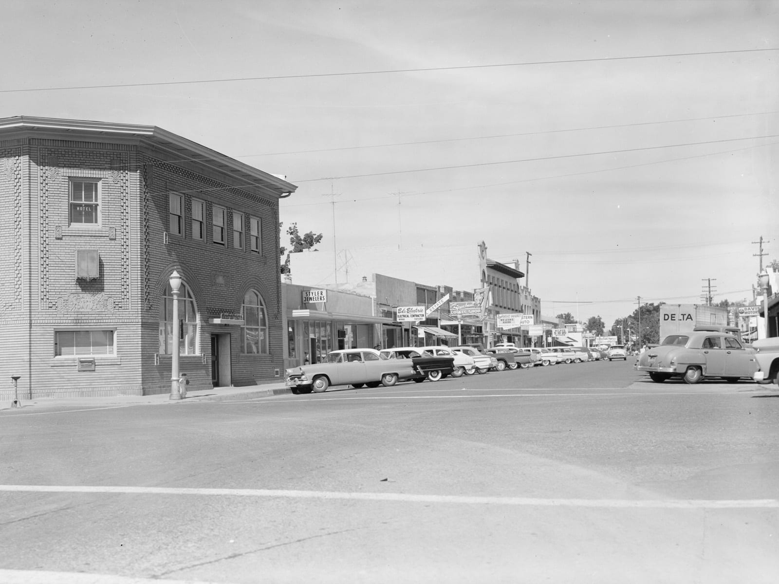 G Street at Second Street, looking north, 1960